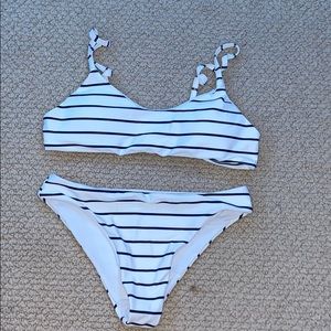 Bathing suit set